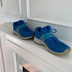 JORDAN TRAINER 2 FLYKNIT MEN SIZE 11.5 LIGHTWEIGHT BLUE NEW RARE